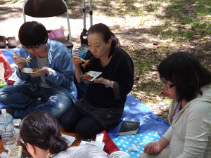 野外礼拝（大阪城公園）