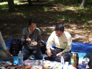 野外礼拝（大阪城公園）